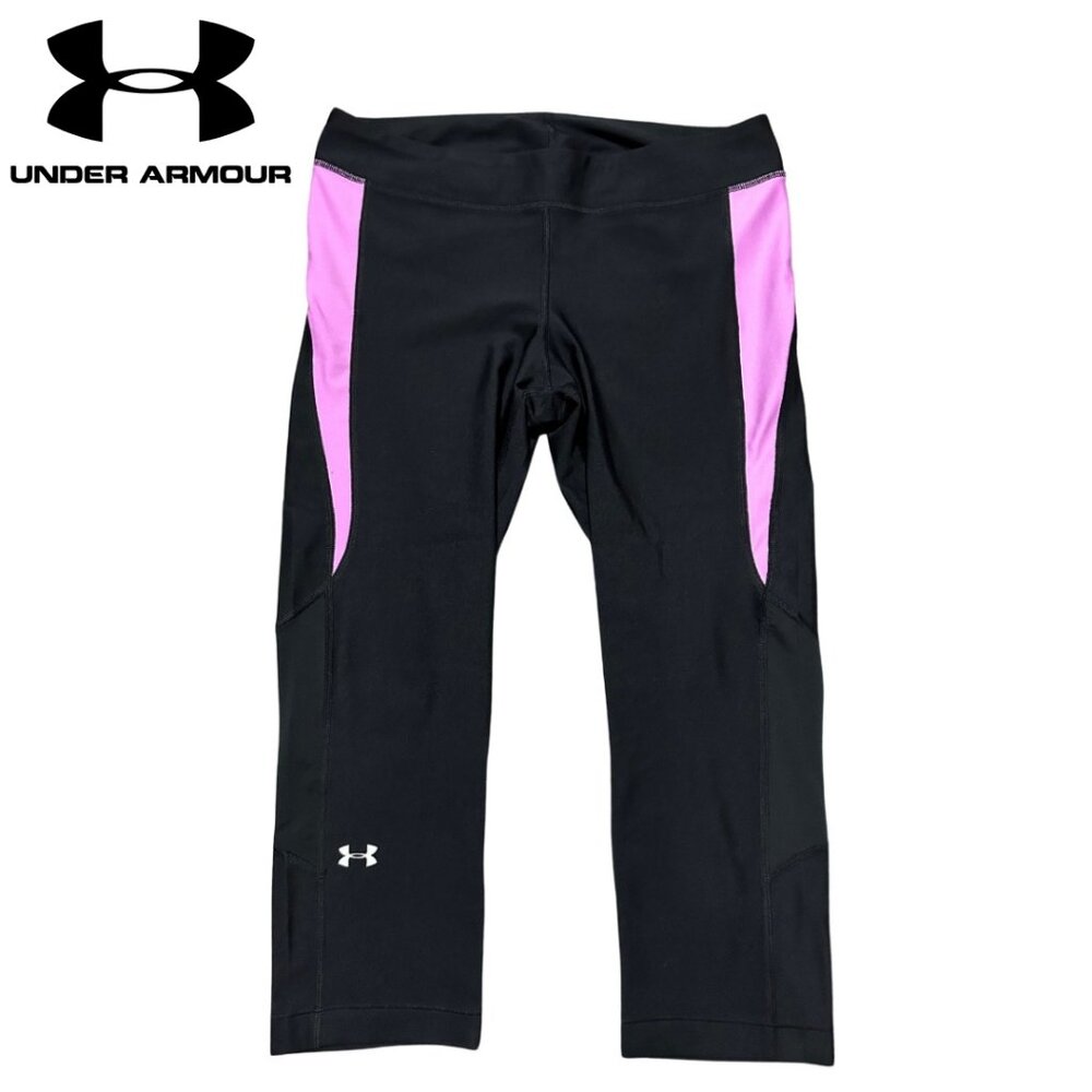 EUC Under Armour Black and Purple Capri Leggings Size Large?